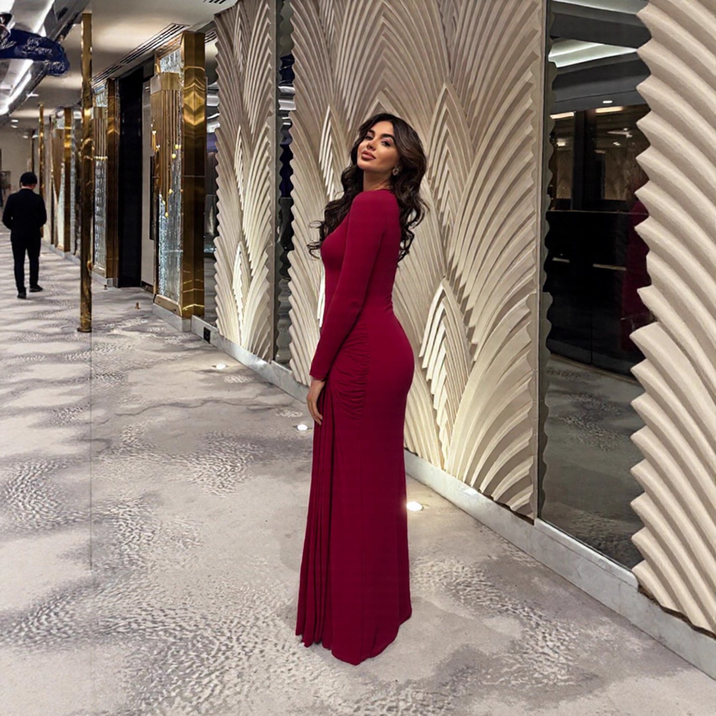 Womens Long-sleeve Body-hugging Crew-neck Fashionable Sheath Dress